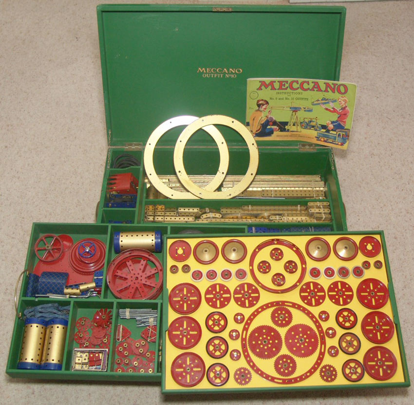 1939 Meccano number 10 outfit