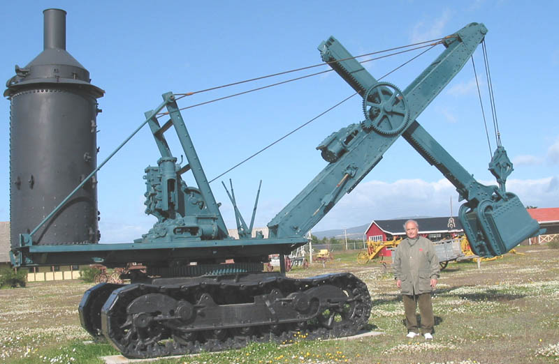 Punta Arenas steam excavator