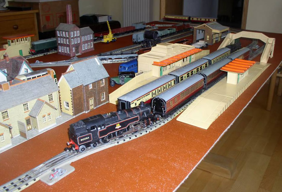 Hornby Dublo layout 13