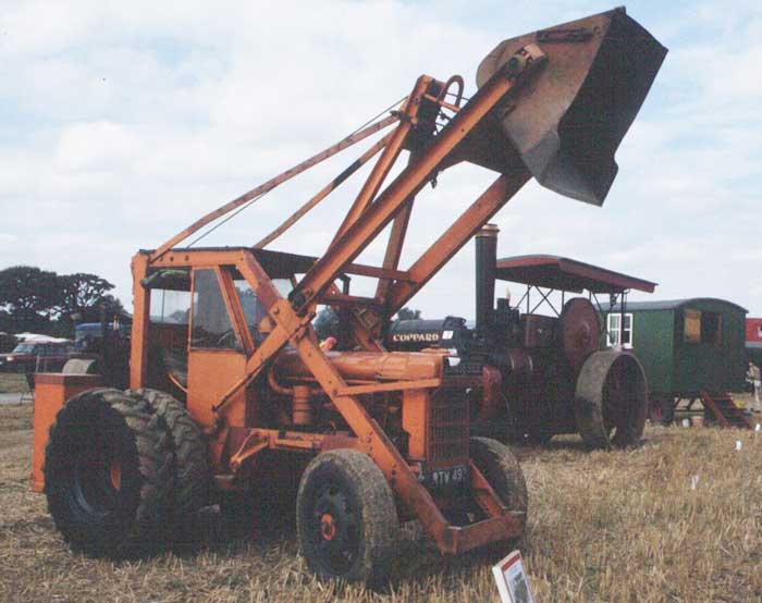 Chaseside lifting shovel